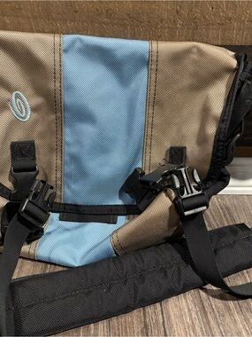Timbuk2 Light Blue and Tan Laptop Messenger Bag
